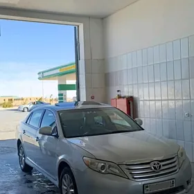 Toyota Avalon 2011