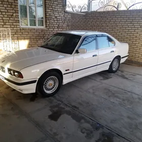 BMW 525 1990