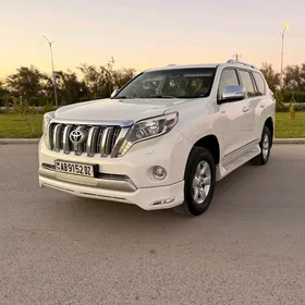 Toyota Land Cruiser Prado 2014
