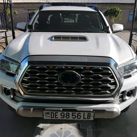 Toyota Tacoma 2019
