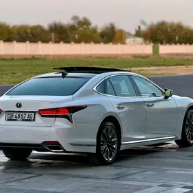 Lexus LS 500 2019