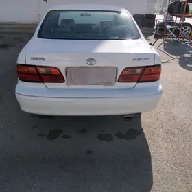 Toyota Avalon 1999