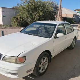 Nissan Maxima 1995