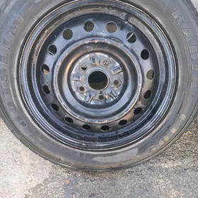16 lyk zapasga tayota