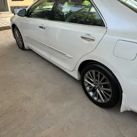 Toyota Camry 2013