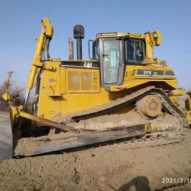 Caterpillar Dozer 2006