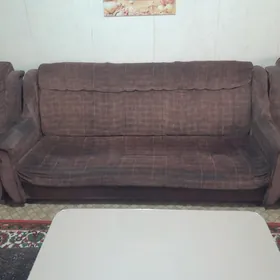 Диван с креслами