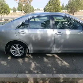 Toyota Camry 2010