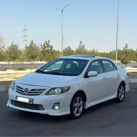 Toyota Corolla 2011