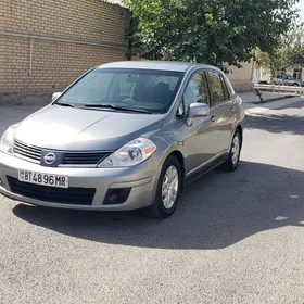 Nissan Versa 2010
