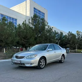 Toyota Camry 2003