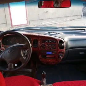 Toyota Hiace 1999