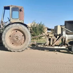 MTZ T-28 1992