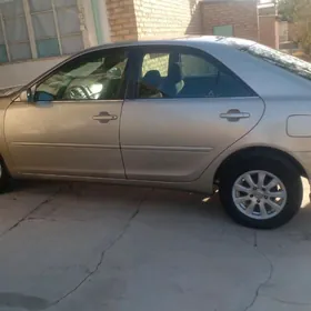 Toyota Camry 2003