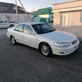 Toyota Camry 2001