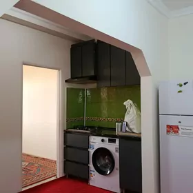 merkez 2de 9etajda 7nji etaj