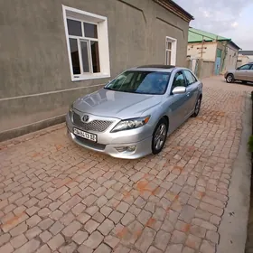 Toyota Camry 2010