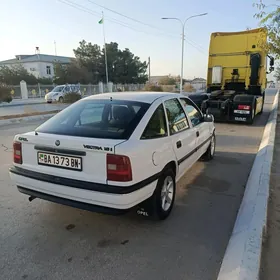 Opel Vectra 1990