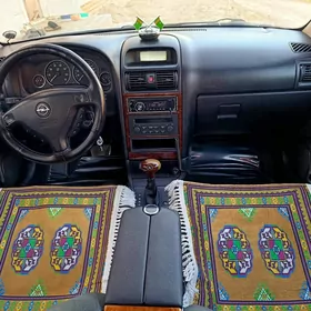 Opel Astra 2002