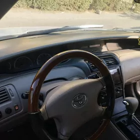 Toyota Avalon 2002