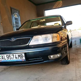 Toyota Avalon 1999