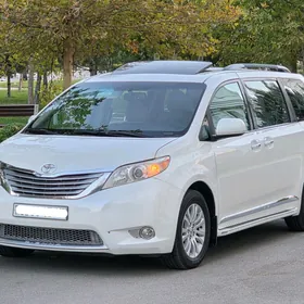 Toyota Sienna 2017