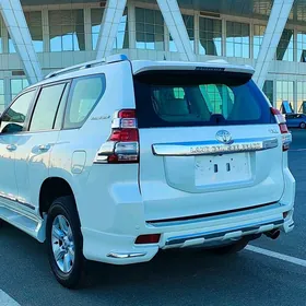 Toyota Land Cruiser Prado 2014