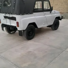 UAZ 469 1981