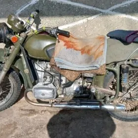 Ural 4320 1990