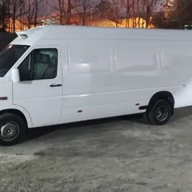 Volkswagen Transporter 2004