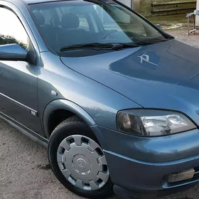 Opel Astra 1998