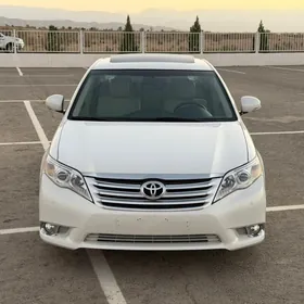 Toyota Avalon 2012