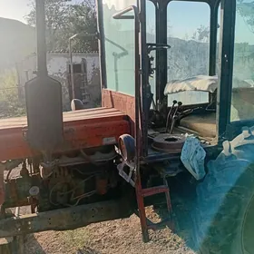 MTZ T-28 1993