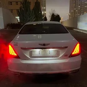 Genesis G90 2017
