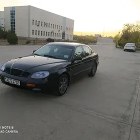 Daewoo Leganza 1999