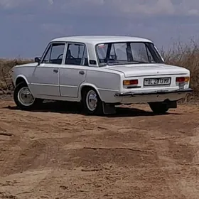 Lada 2104 1986