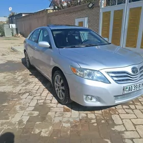 Toyota Camry 2010