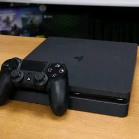 Playstation 4 Slim