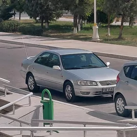 Toyota Camry 2000