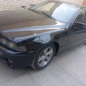 BMW E39 1999