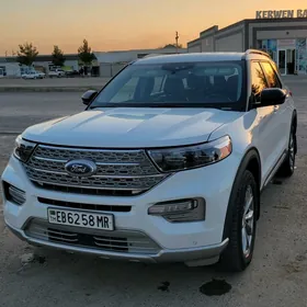 Ford Explorer 2022
