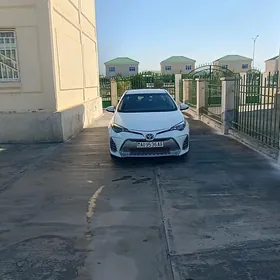 Toyota Corolla 2018