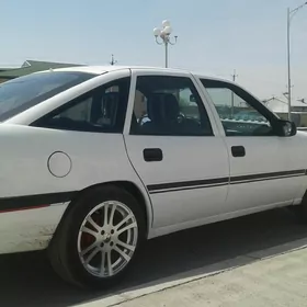 16 lik diska 4 desik opel. .