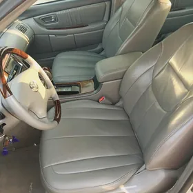 Toyota Avalon 2003