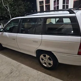 Opel Astra 1995