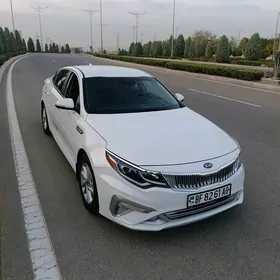 Kia Optima 2020