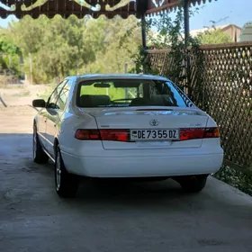 Toyota Camry 1998