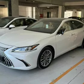 Lexus ES 350 2023