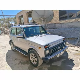 Lada Niva 2008