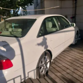 Toyota Avalon 2004